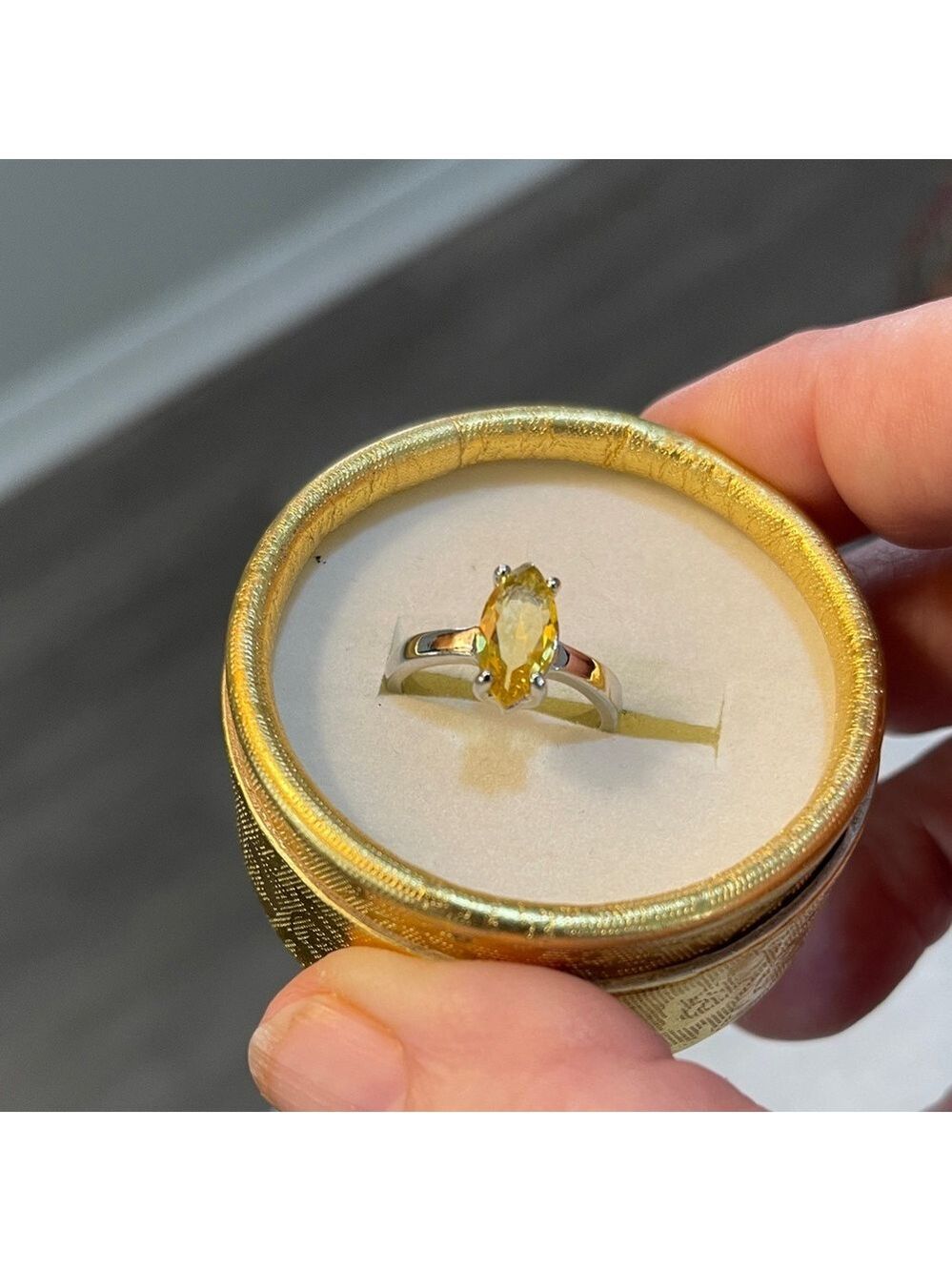 Elegant Women's Ring with Yellow Stone